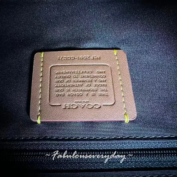 Coach Maggie Small Tote Bag Xbody CCC71 Crocodile-embossed Suede/Gold/Maple NWT - Picture 9 of 9